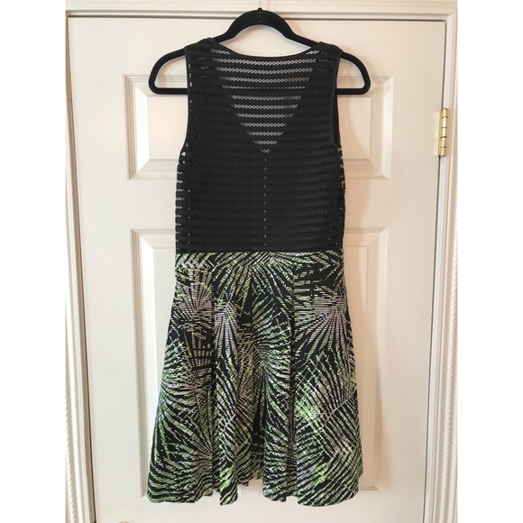 Guess Printed Dress - Picture 4 of 4